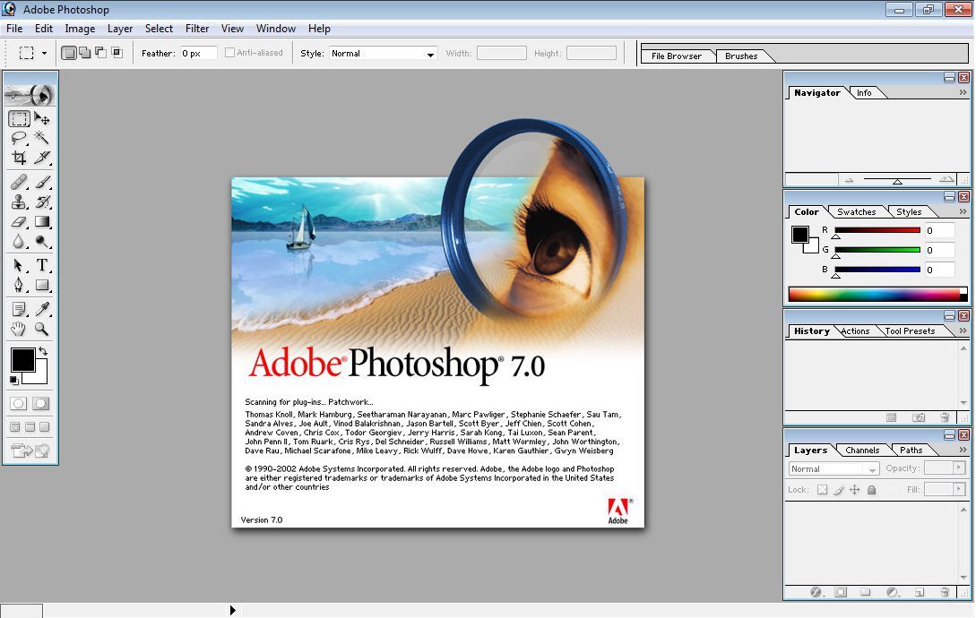 Photoshop 7.0 ra đời năm 2002